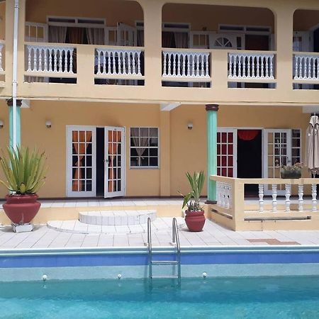 Bay Heights B&B Грос Айлет Екстериор снимка