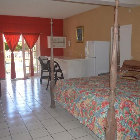 Bay Heights B&B Грос Айлет Екстериор снимка